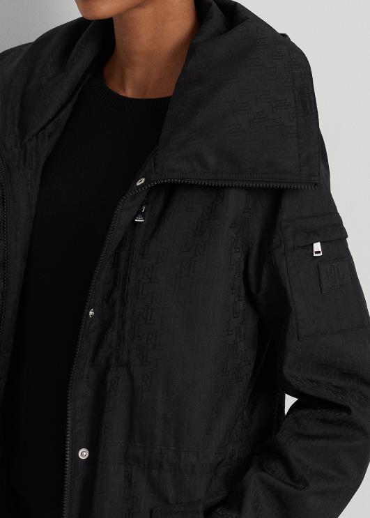 Ralph Lauren naised monogramm žakaarkapuutsiga vihmamantel PR0V4125 must